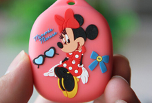 360兒童衛(wèi)士吊墜版10月15日發(fā)售??高清大圖搶先看??