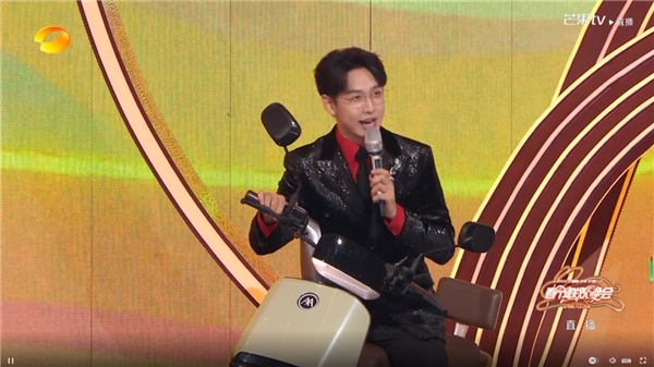 百公里不充電的愛瑪年度新品指揮官2023,引領潮酷電摩科技風(圖2) 百公里不充電的愛瑪年度新品指揮官2023,引領潮酷電摩科技風(圖2)