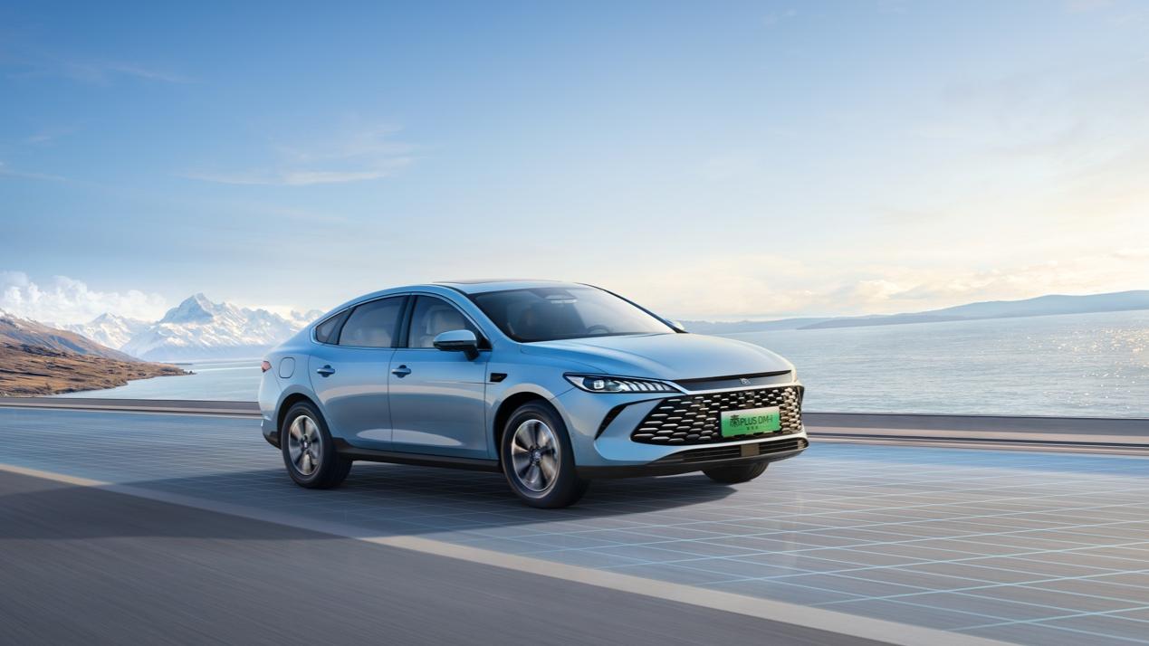 重塑A轎“智”高點,第二代秦PLUS智駕版攜四大升級強勢登場(圖4) 重塑A轎“智”高點,第二代秦PLUS智駕版攜四大升級強勢登場(圖4)