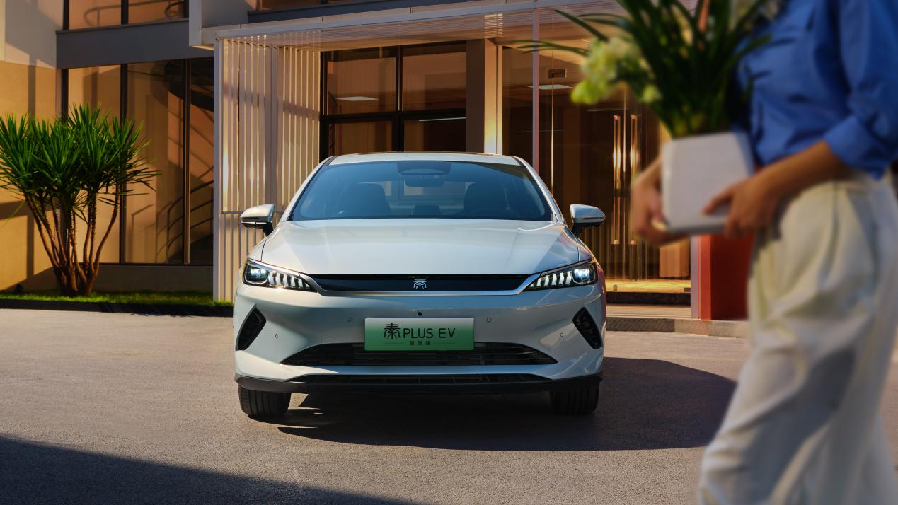 重塑A轎“智”高點,第二代秦PLUS智駕版攜四大升級強勢登場(圖5) 重塑A轎“智”高點,第二代秦PLUS智駕版攜四大升級強勢登場(圖5)