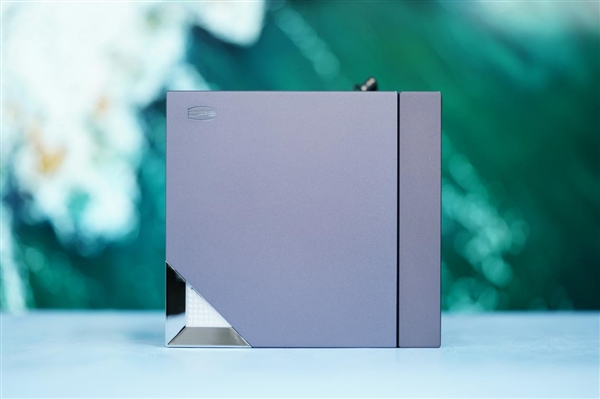 雙塔雙風扇8熱管！超頻三泰拉巨風RZ820風冷散熱器圖賞