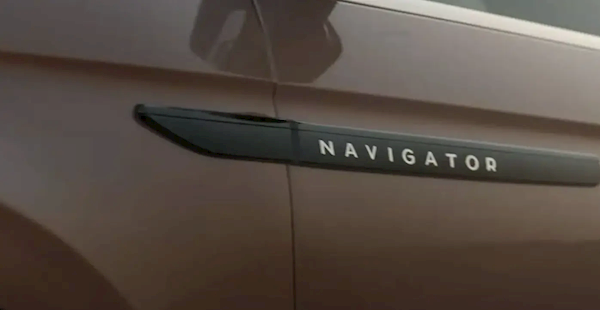 選它還是仰望U8！全新林肯領航員8月15日發布：現款100.8萬起售